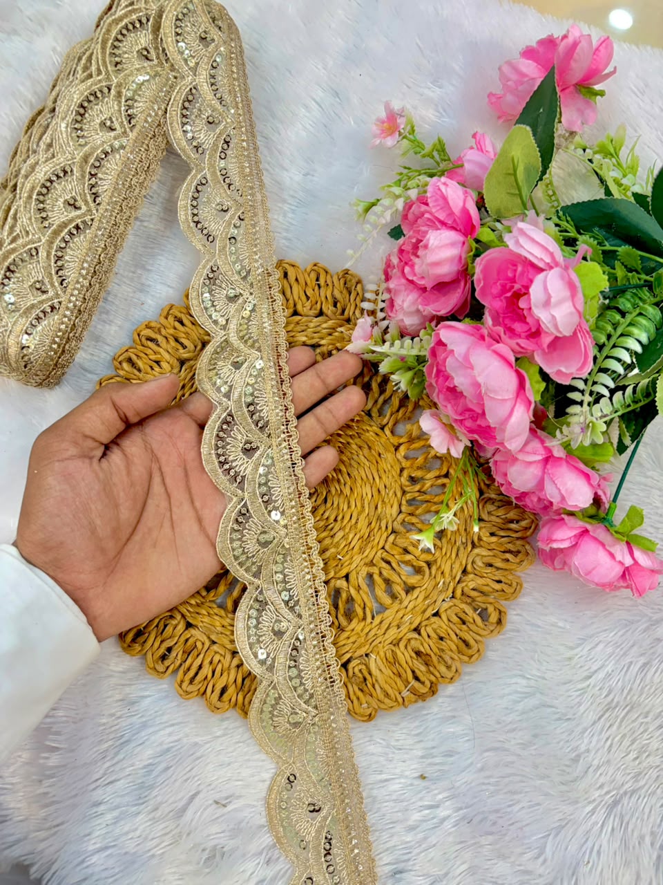 Exclusive gold  Lace border pack of 9metrr